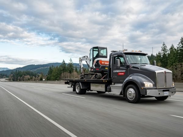 Equipment Towing Services in Burnaby BC​